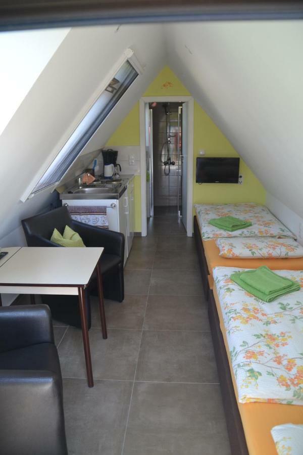 Radlerwohnung Bei Familie Saupe シャプローデ エクステリア 写真